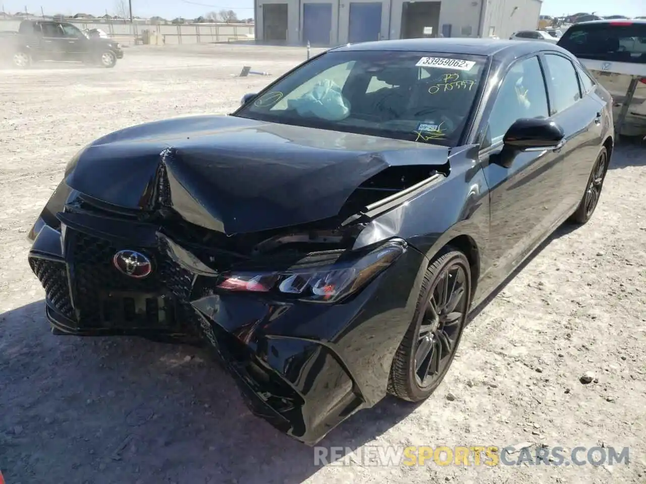 2 Photograph of a damaged car 4T1EZ1FB3MU070337 TOYOTA AVALON 2021