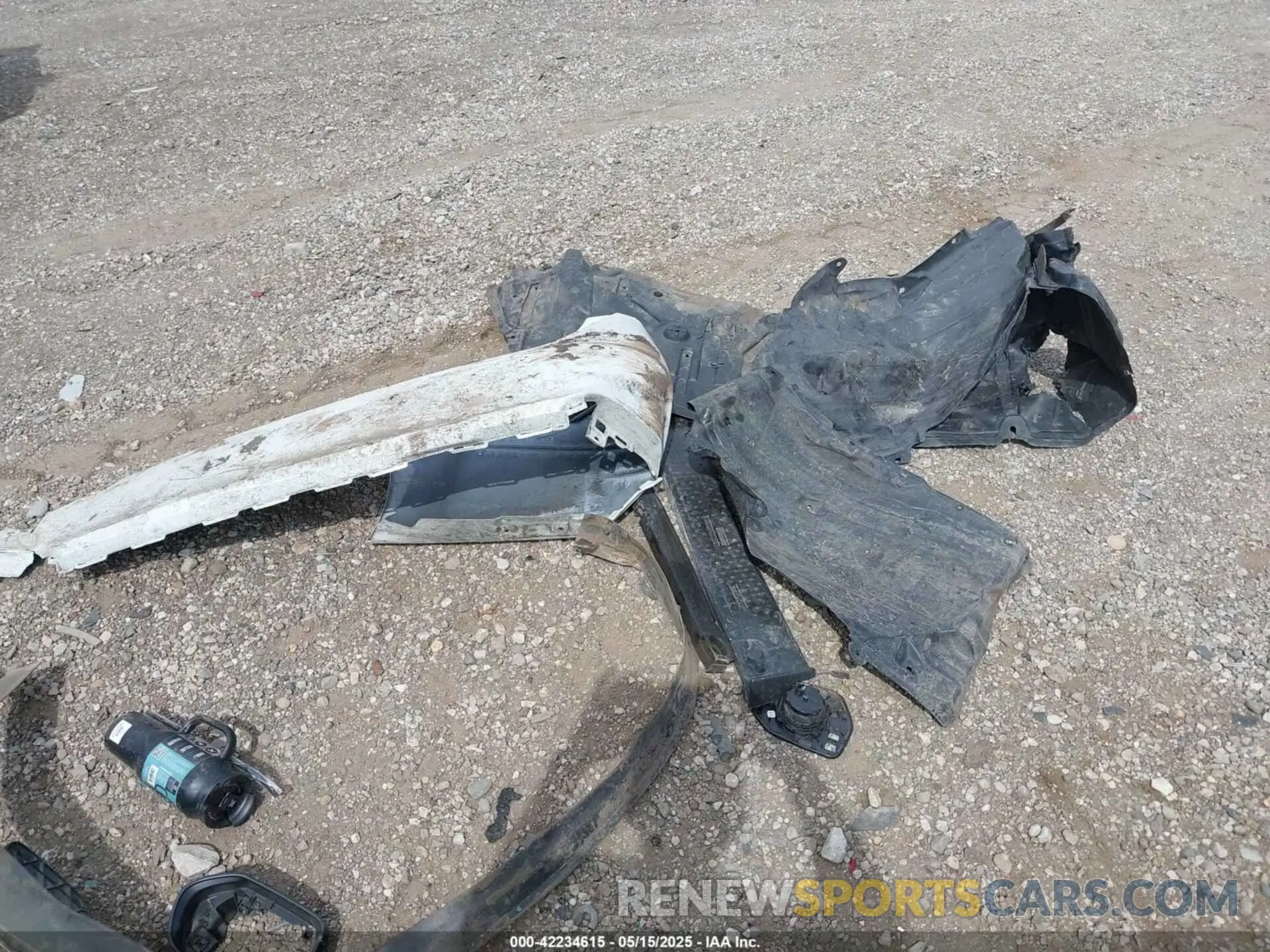 13 Photograph of a damaged car 4T1EZ1FB4MU059332 TOYOTA AVALON 2021