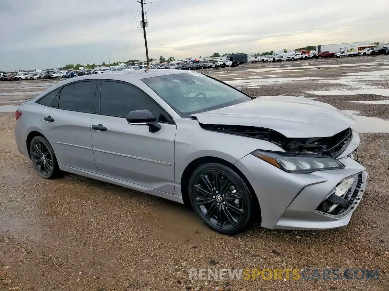 4 Photograph of a damaged car 4T1EZ1FB6MU057971 TOYOTA AVALON 2021