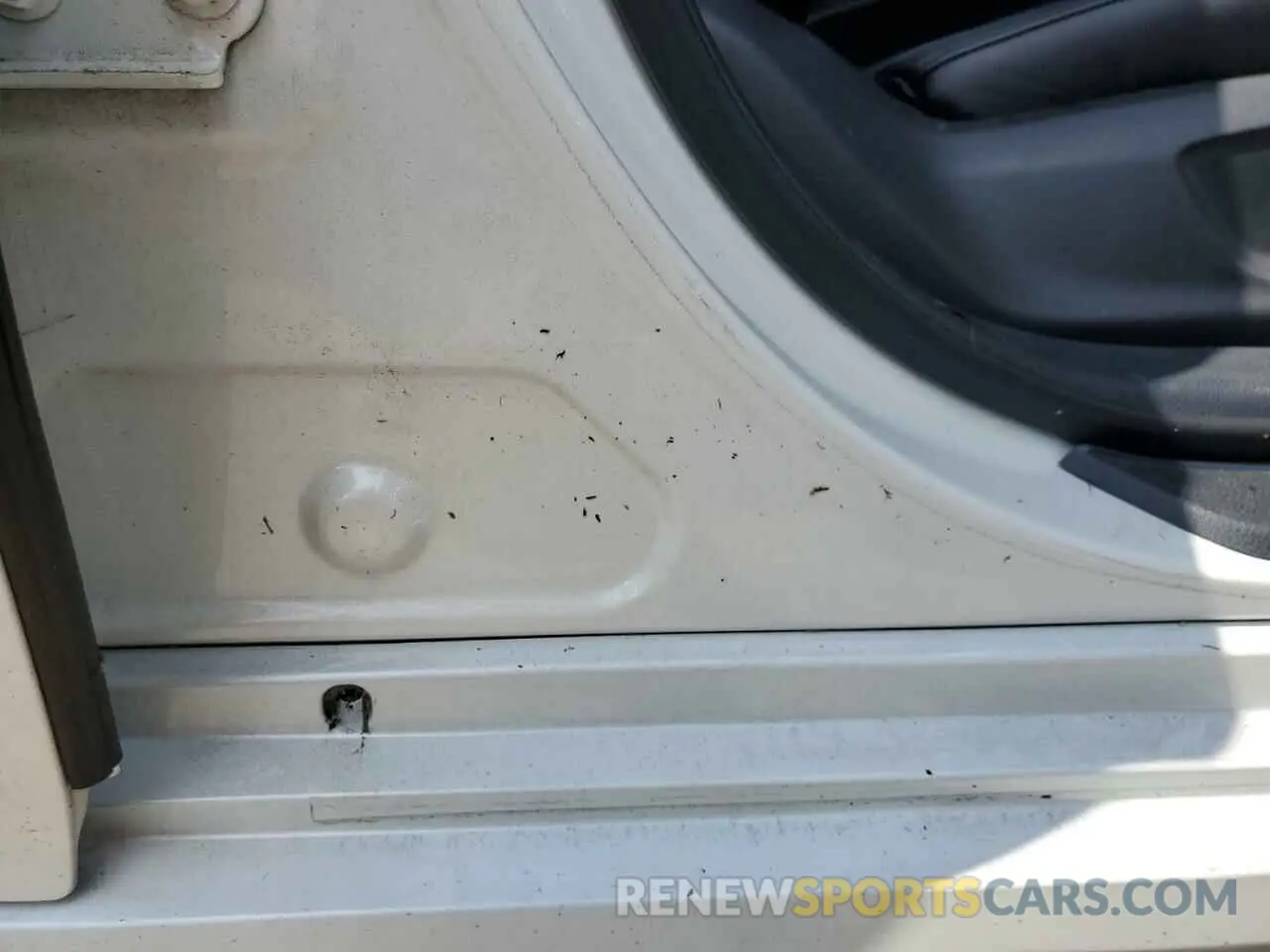 12 Photograph of a damaged car 4T1EZ1FBXMU058220 TOYOTA AVALON 2021
