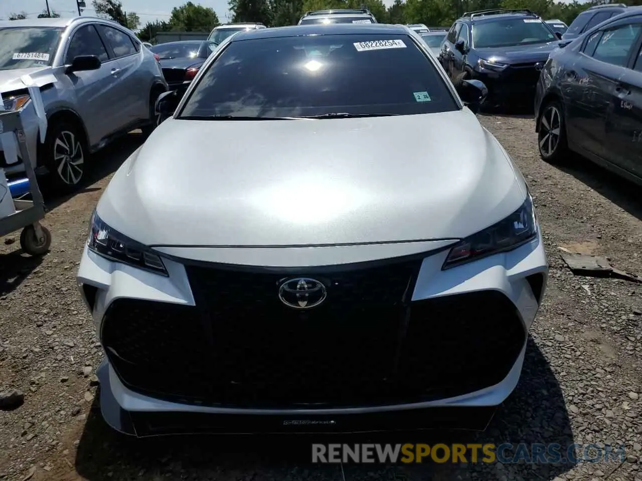 5 Photograph of a damaged car 4T1EZ1FBXMU058220 TOYOTA AVALON 2021