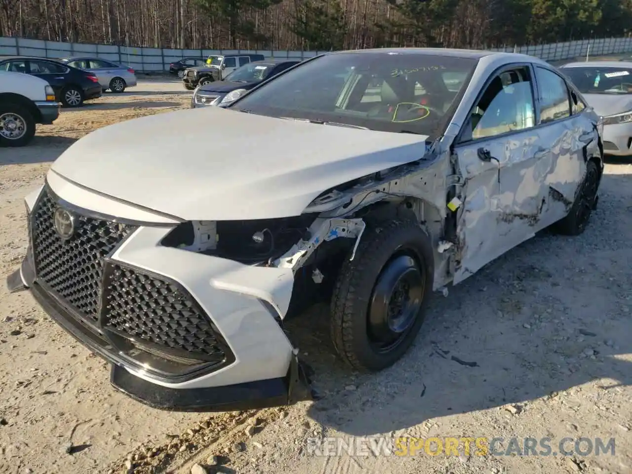 2 Photograph of a damaged car 4T1FZ1FB2MU069071 TOYOTA AVALON 2021