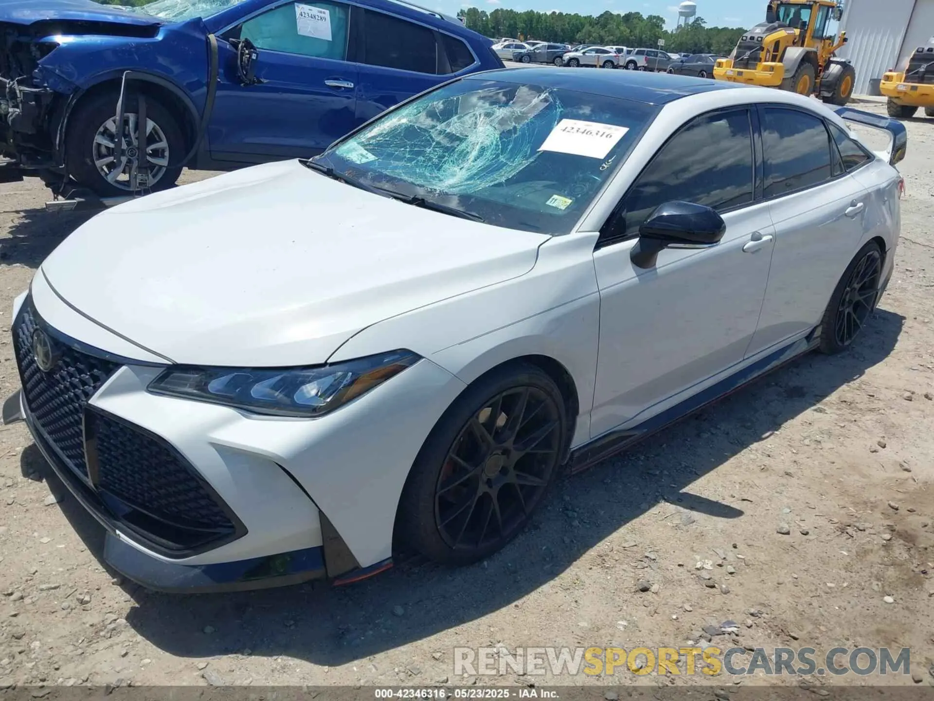 2 Photograph of a damaged car 4T1FZ1FB3MU056572 TOYOTA AVALON 2021