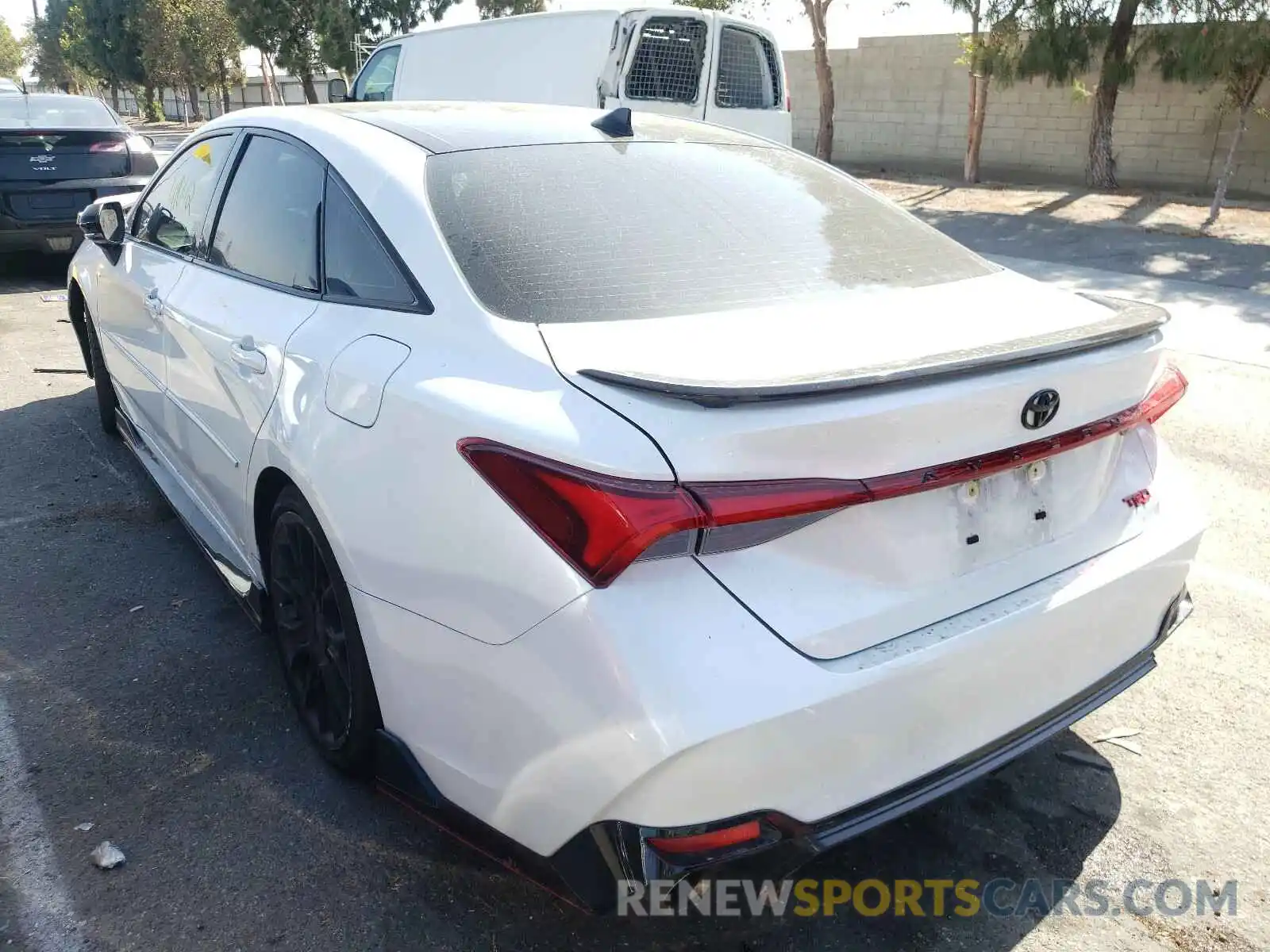 3 Photograph of a damaged car 4T1FZ1FB3MU056748 TOYOTA AVALON 2021