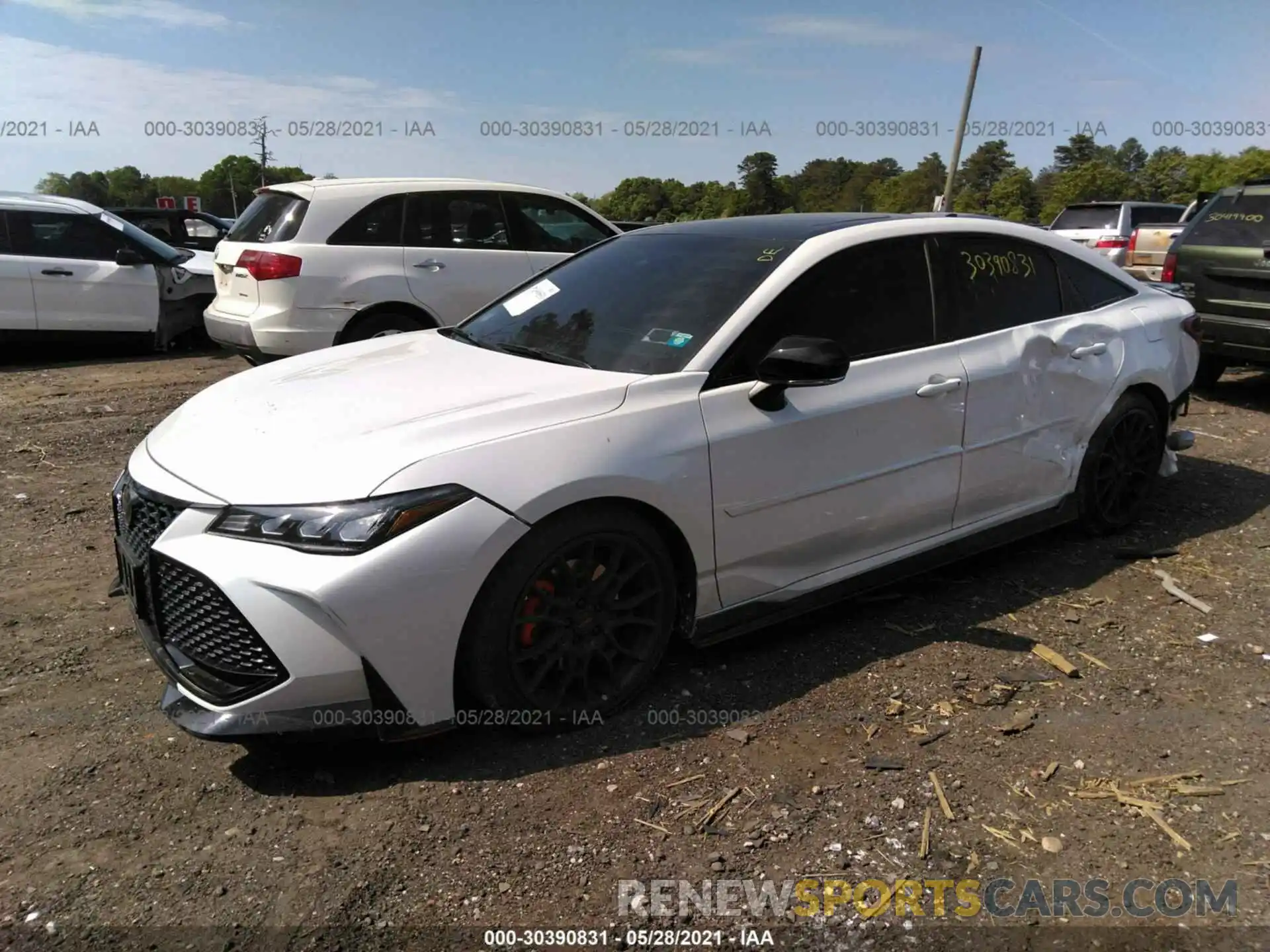 2 Photograph of a damaged car 4T1FZ1FB5MU056797 TOYOTA AVALON 2021