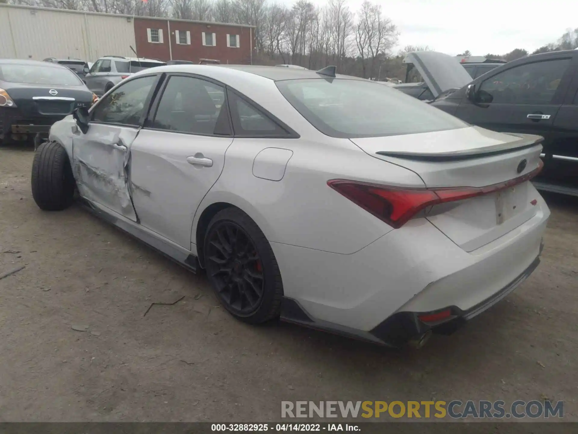 3 Photograph of a damaged car 4T1FZ1FB5MU067055 TOYOTA AVALON 2021