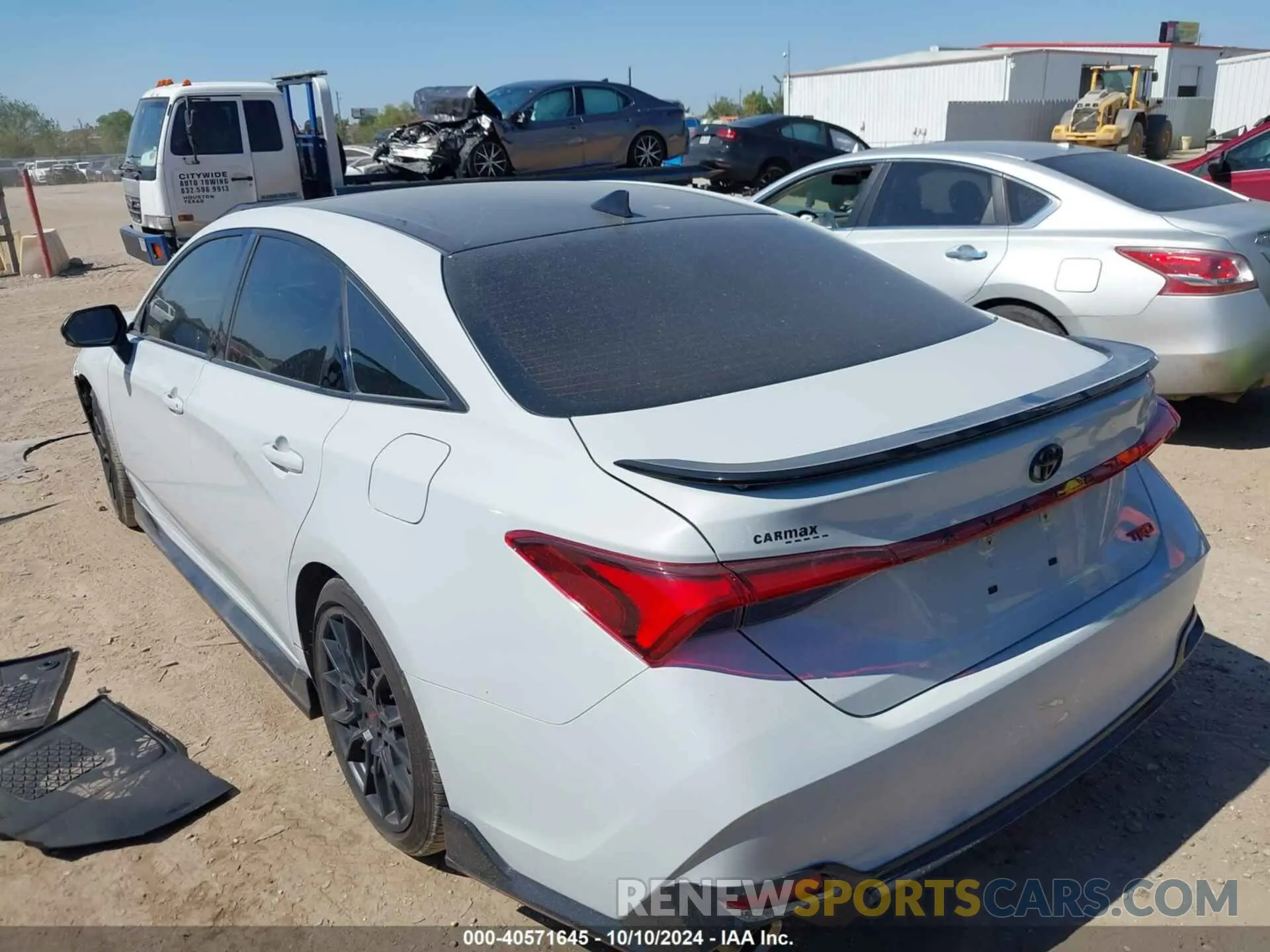 3 Photograph of a damaged car 4T1FZ1FB8MU065459 TOYOTA AVALON 2021