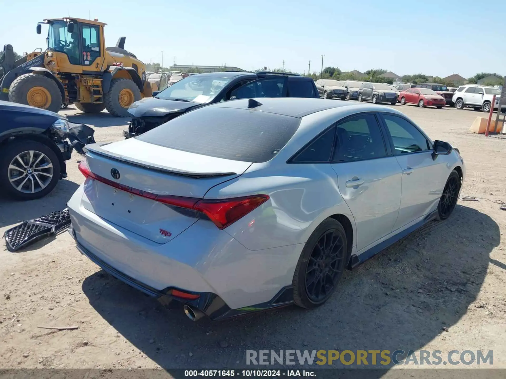 4 Photograph of a damaged car 4T1FZ1FB8MU065459 TOYOTA AVALON 2021
