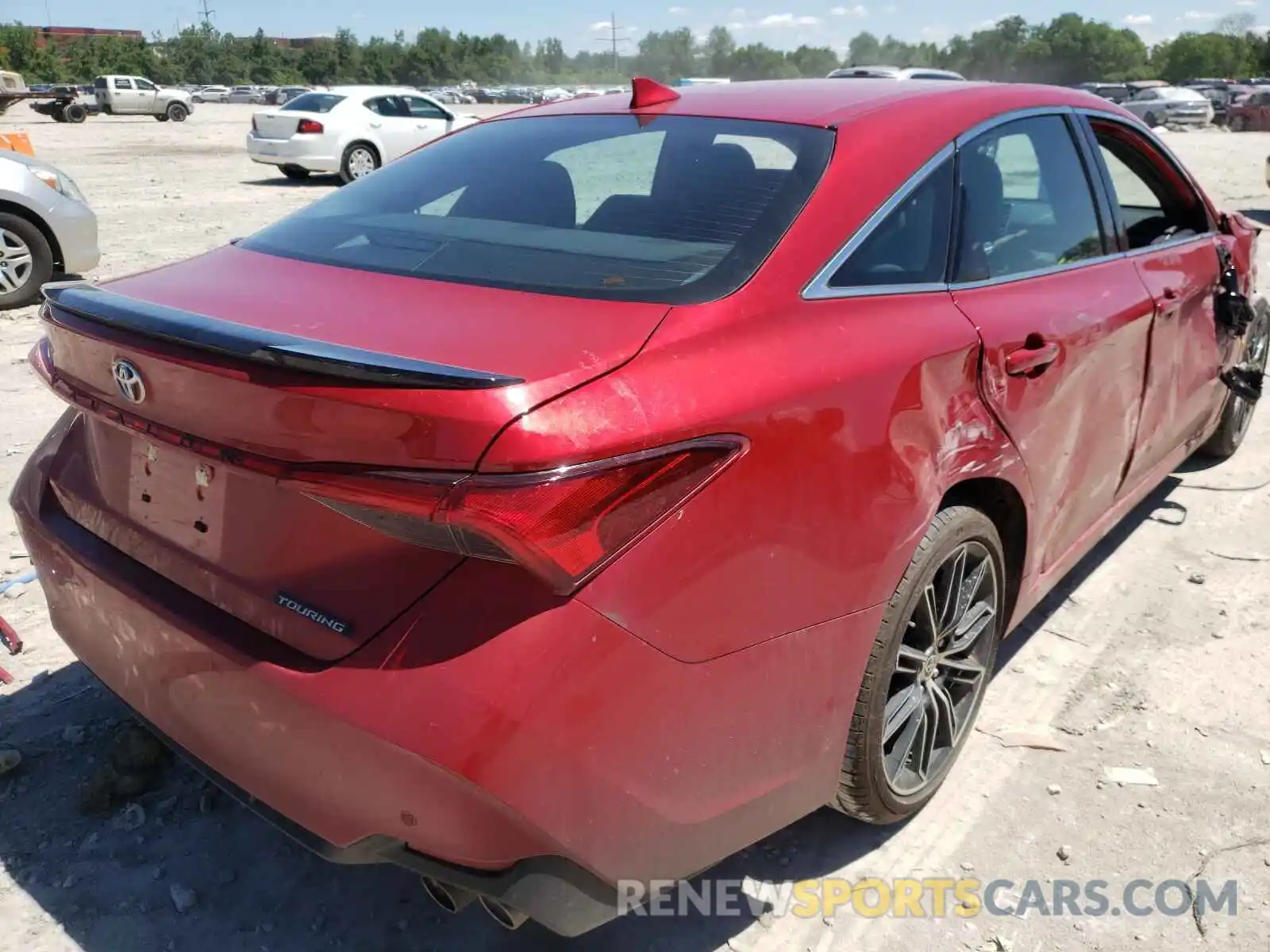 4 Photograph of a damaged car 4T1HZ1FB4MU061353 TOYOTA AVALON 2021