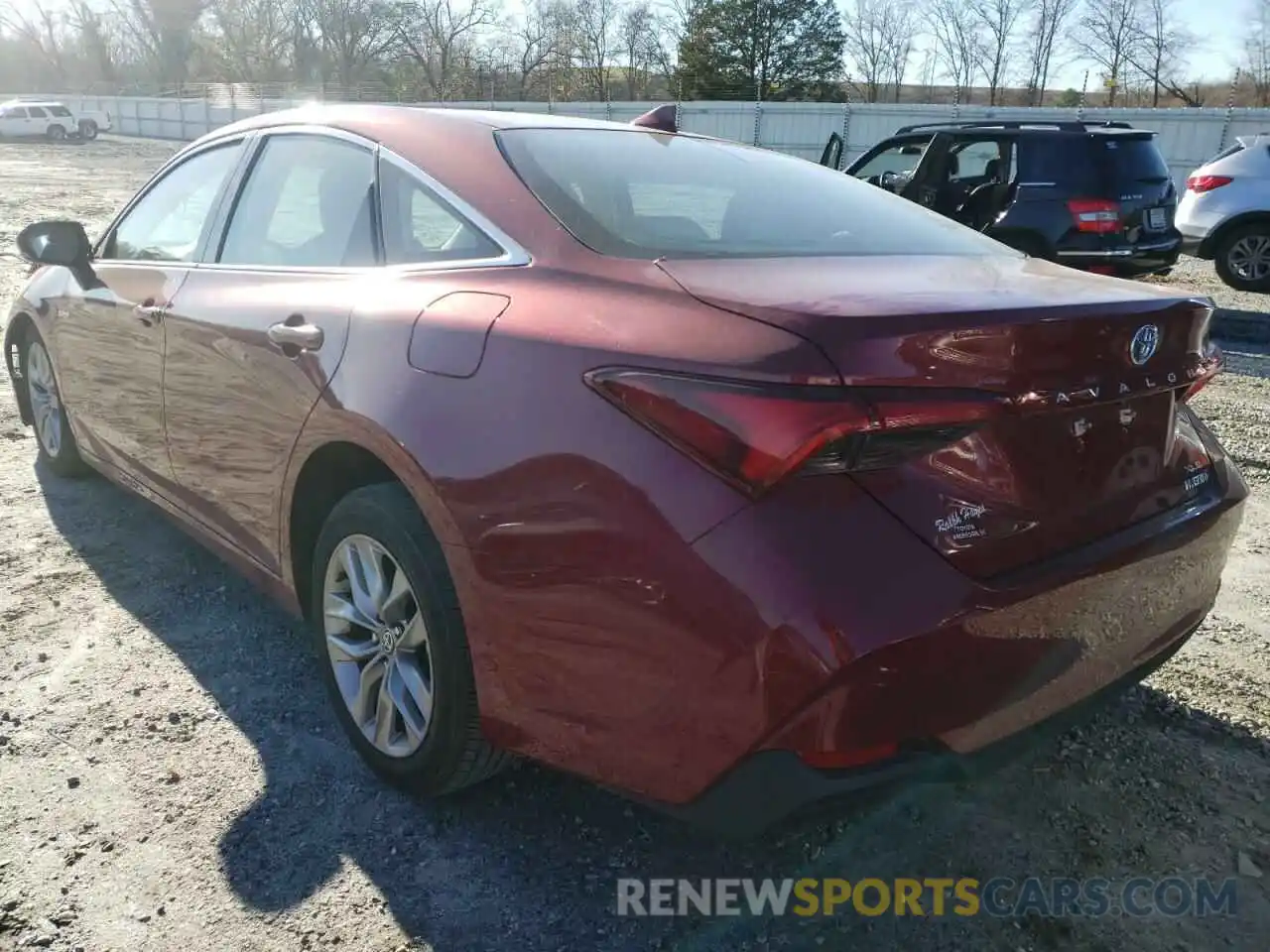 3 Photograph of a damaged car 4T1JA1AB0MU002106 TOYOTA AVALON 2021