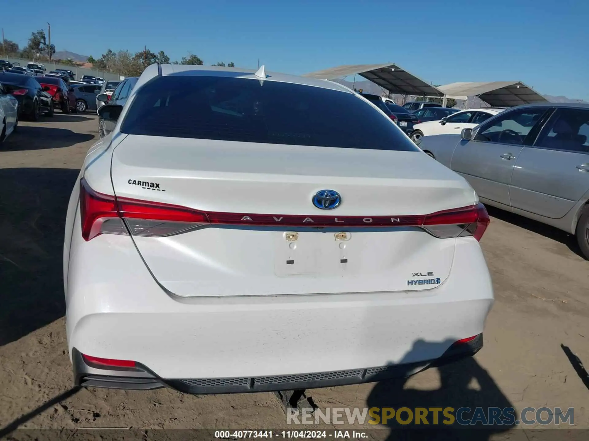 17 Photograph of a damaged car 4T1JA1AB6MU002482 TOYOTA AVALON 2021
