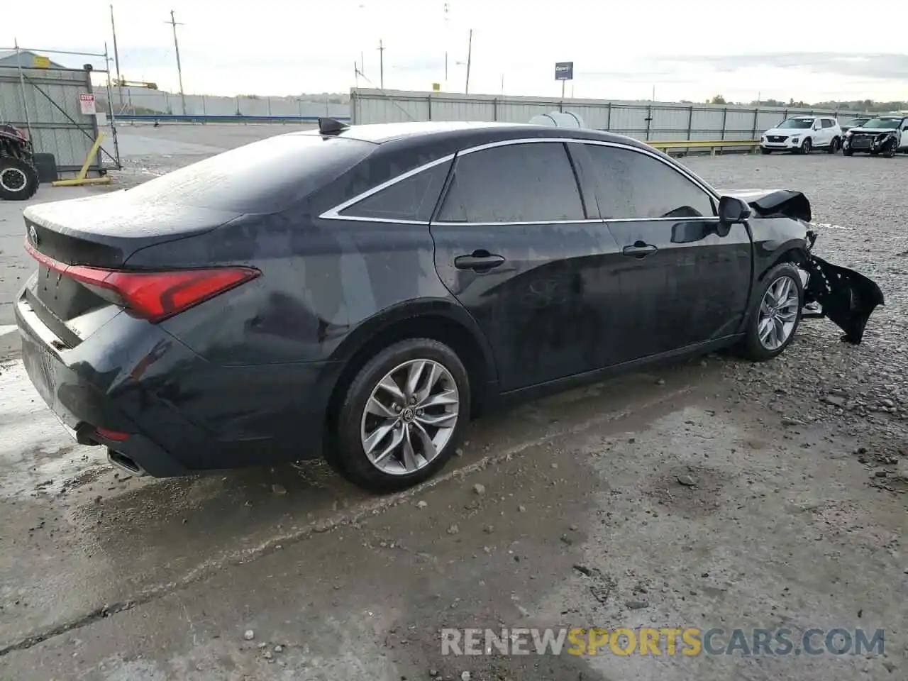 3 Photograph of a damaged car 4T1JZ1FB1MU064079 TOYOTA AVALON 2021