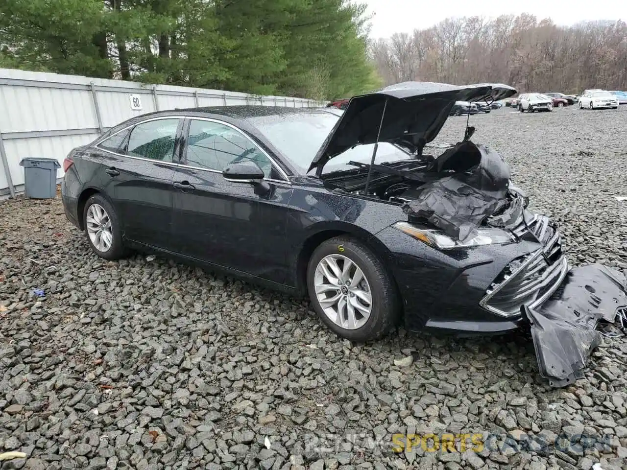 4 Photograph of a damaged car 4T1JZ1FB2MU059232 TOYOTA AVALON 2021