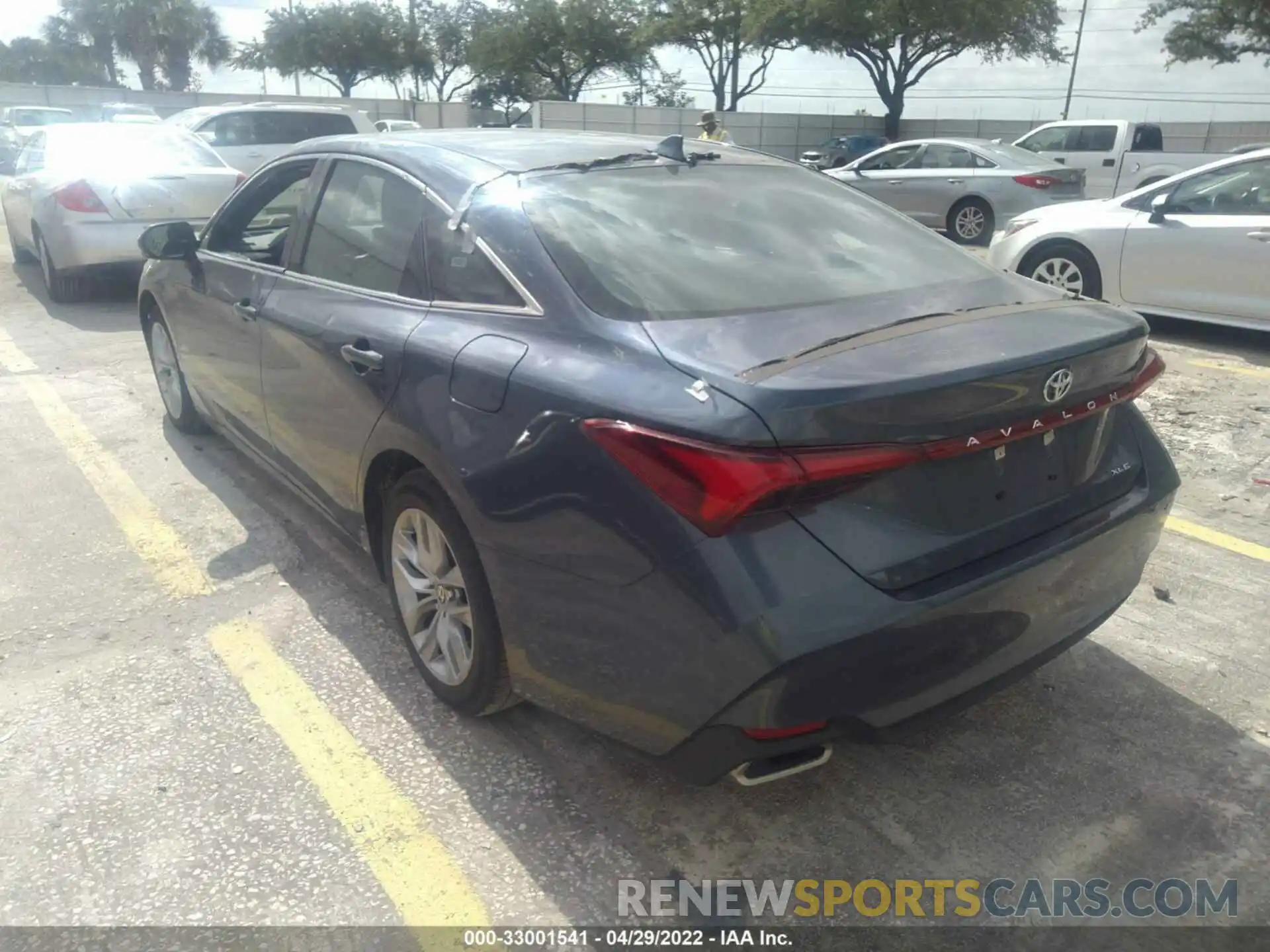 6 Photograph of a damaged car 4T1JZ1FB4MU063931 TOYOTA AVALON 2021