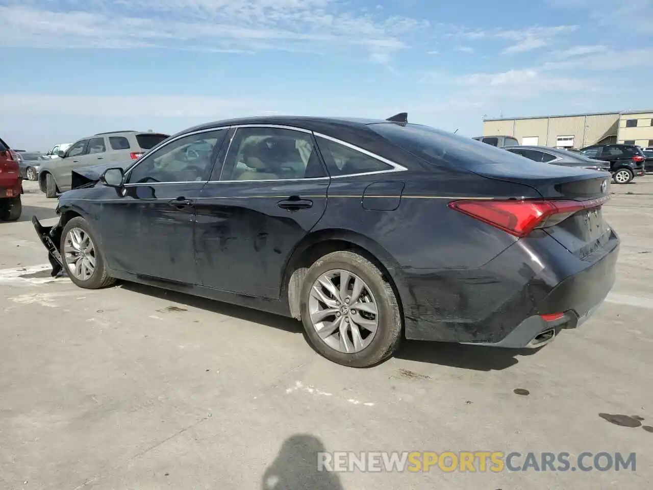 2 Photograph of a damaged car 4T1JZ1FB4MU069860 TOYOTA AVALON 2021