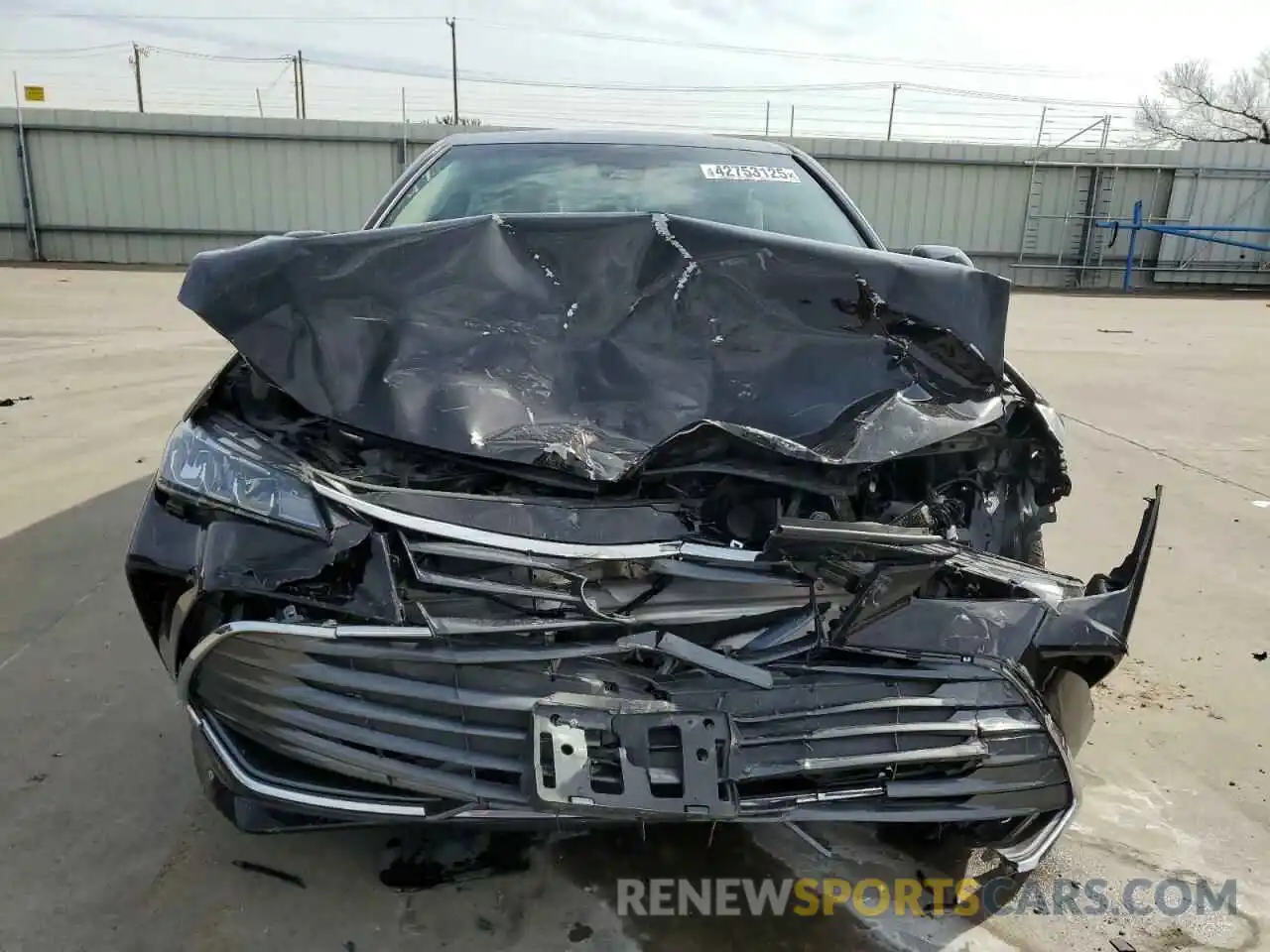 5 Photograph of a damaged car 4T1JZ1FB4MU069860 TOYOTA AVALON 2021