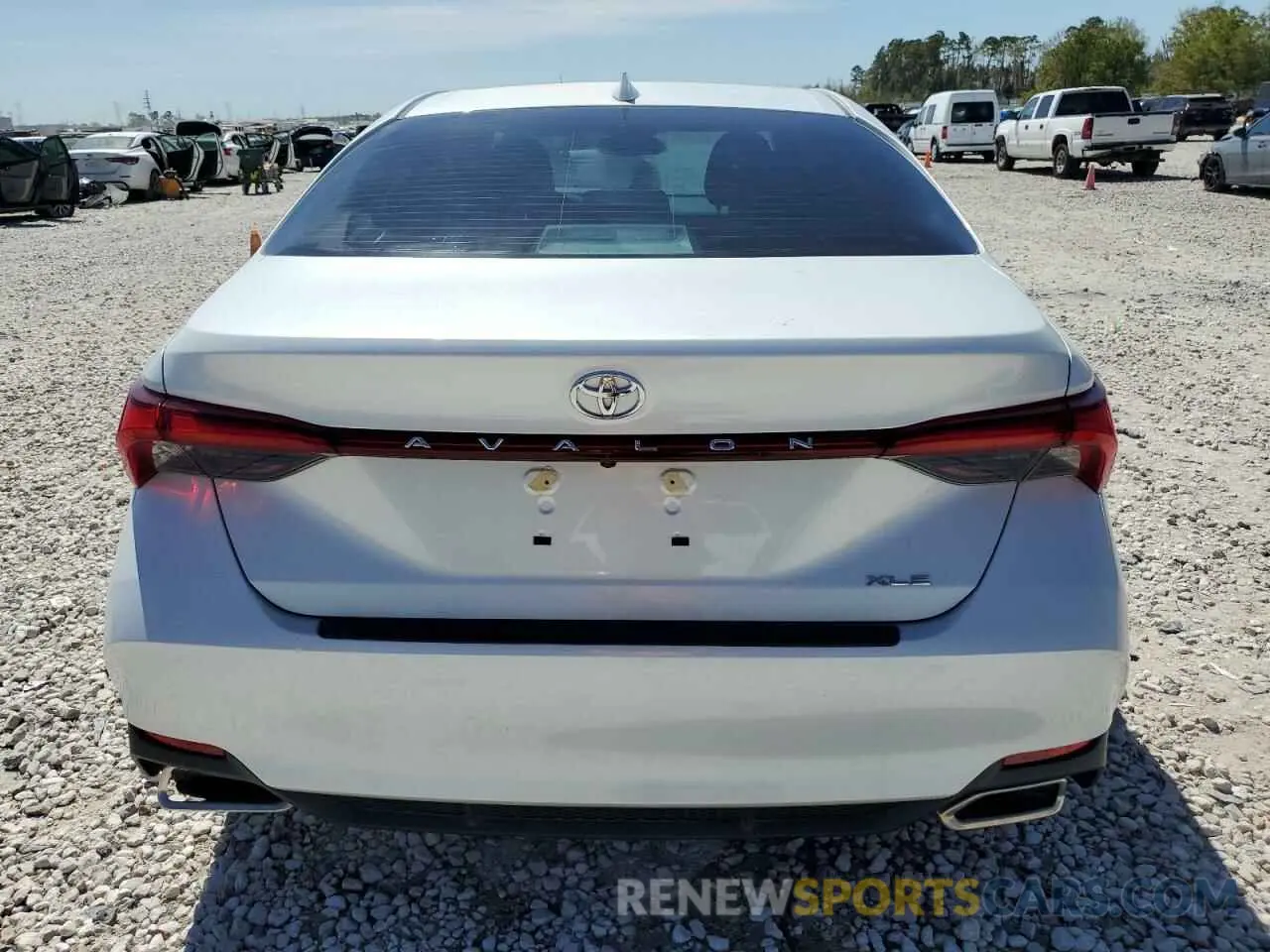 6 Photograph of a damaged car 4T1JZ1FB4MU070684 TOYOTA AVALON 2021