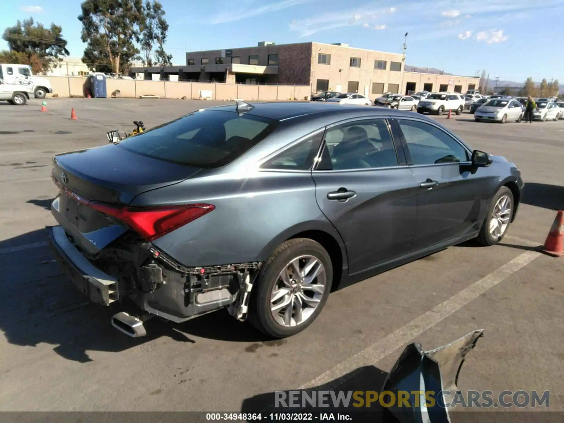 4 Photograph of a damaged car 4T1JZ1FB5MU065591 TOYOTA AVALON 2021