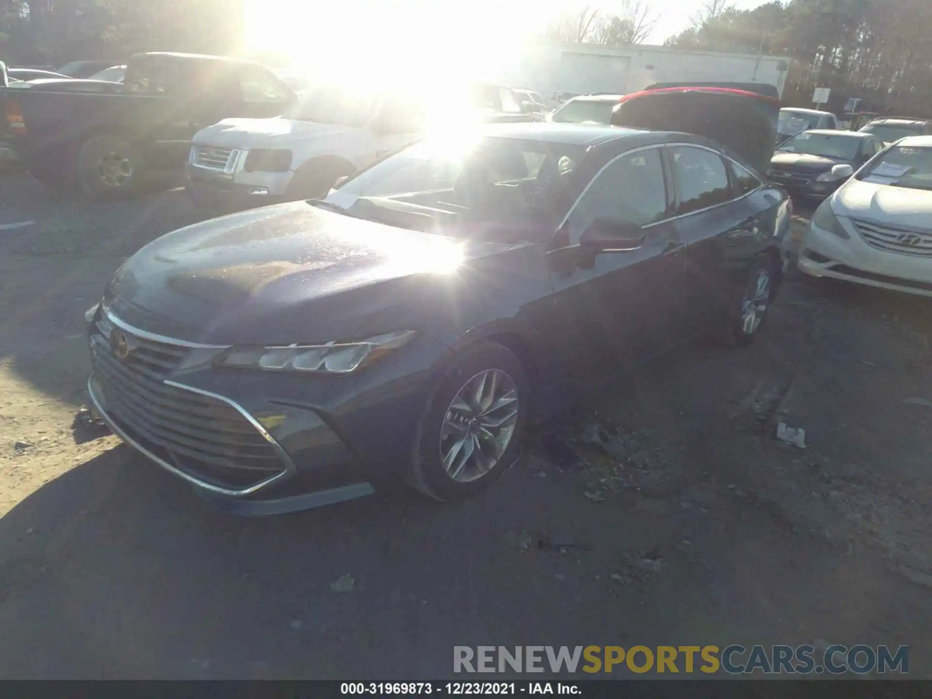 2 Photograph of a damaged car 4T1JZ1FB6MU066393 TOYOTA AVALON 2021