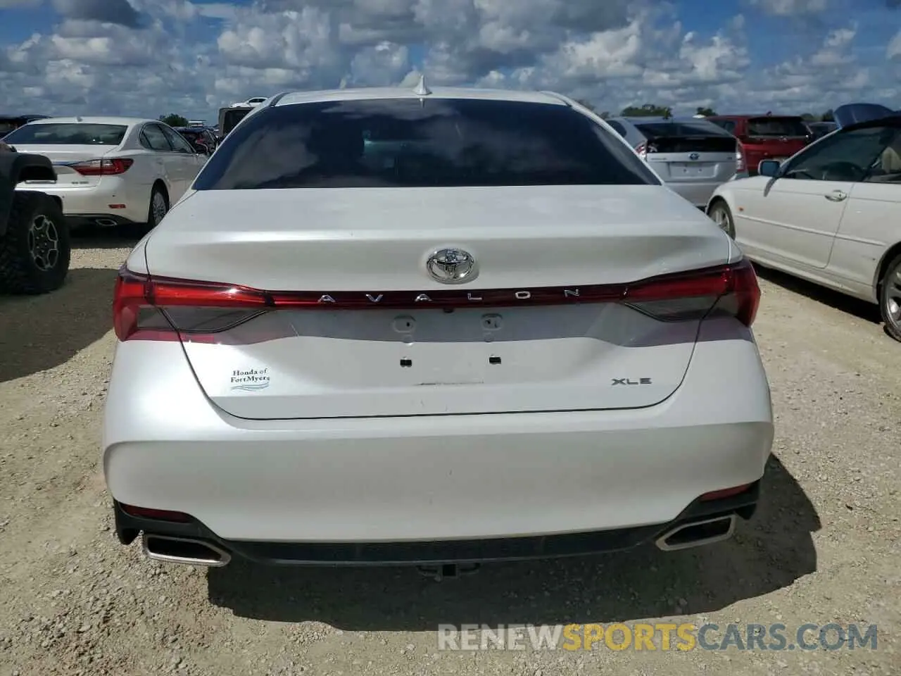 6 Photograph of a damaged car 4T1JZ1FB7MU058366 TOYOTA AVALON 2021
