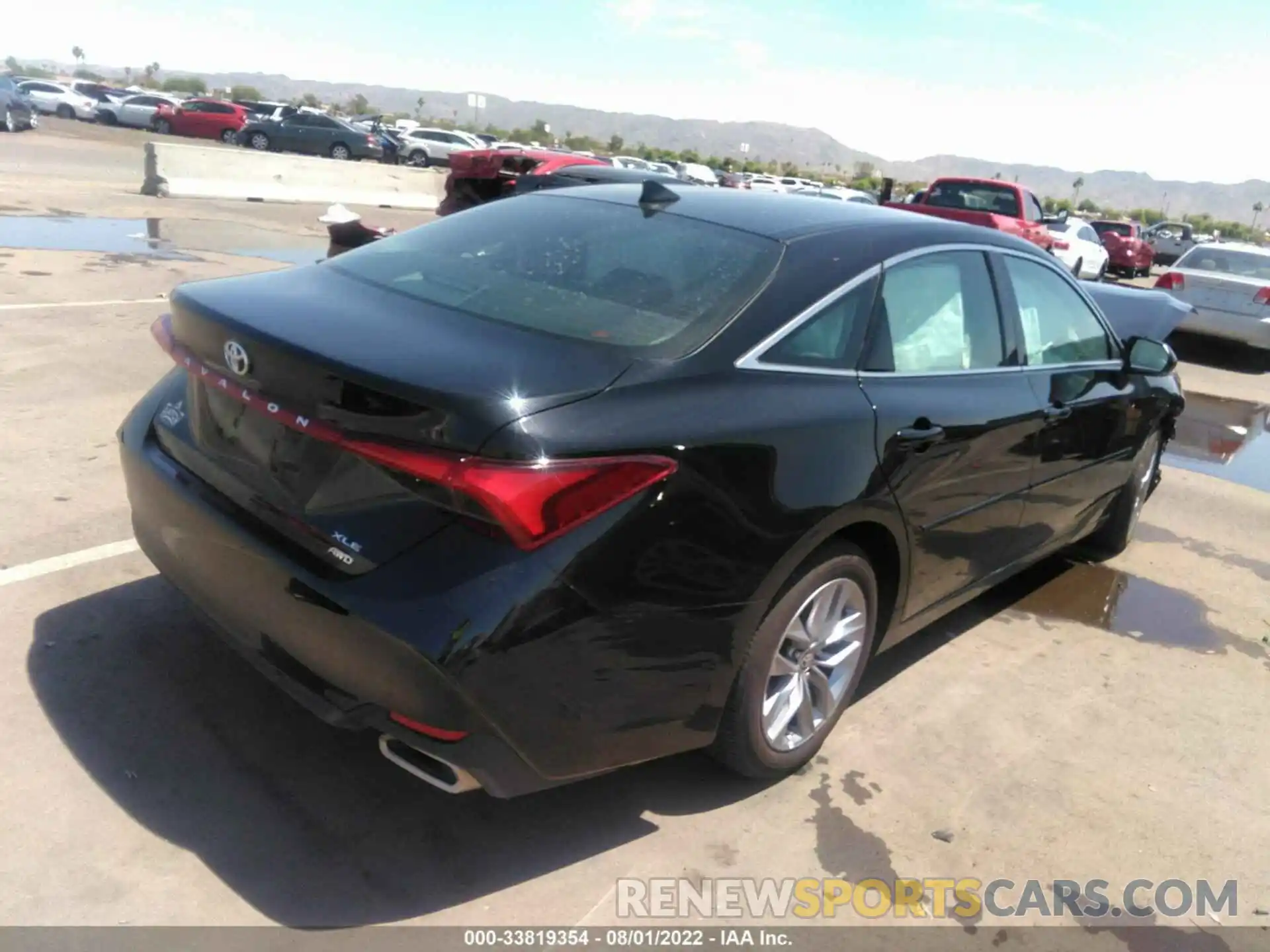 4 Photograph of a damaged car 4T1KB1BB9MU001648 TOYOTA AVALON 2021