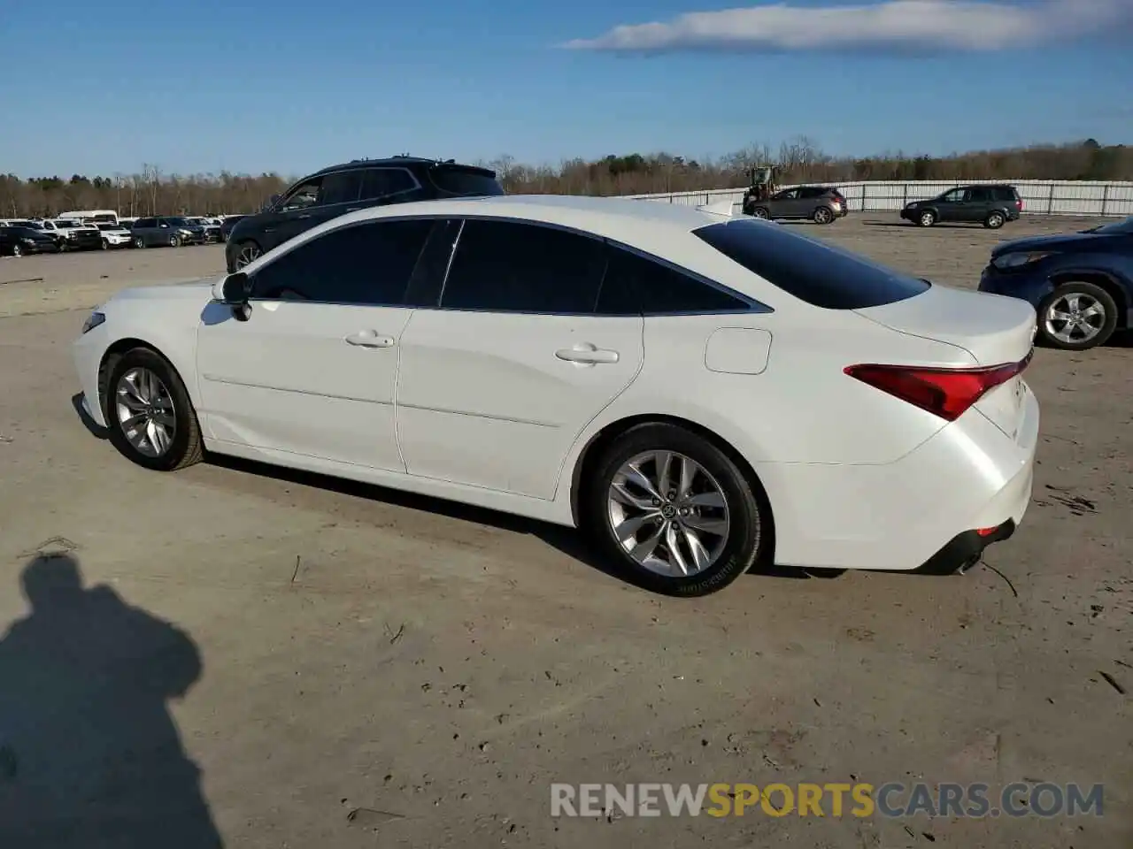 2 Photograph of a damaged car 4T1LB1BB4MU002114 TOYOTA AVALON 2021