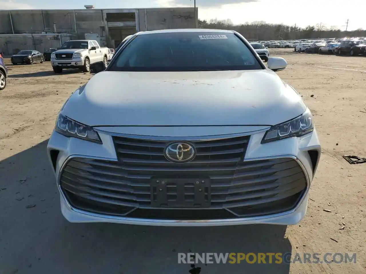 5 Photograph of a damaged car 4T1LB1BB4MU002114 TOYOTA AVALON 2021