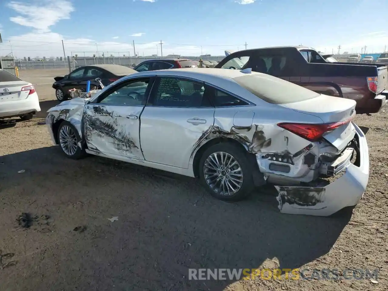 2 Photograph of a damaged car 4T1NB1BB6MU001250 TOYOTA AVALON 2021