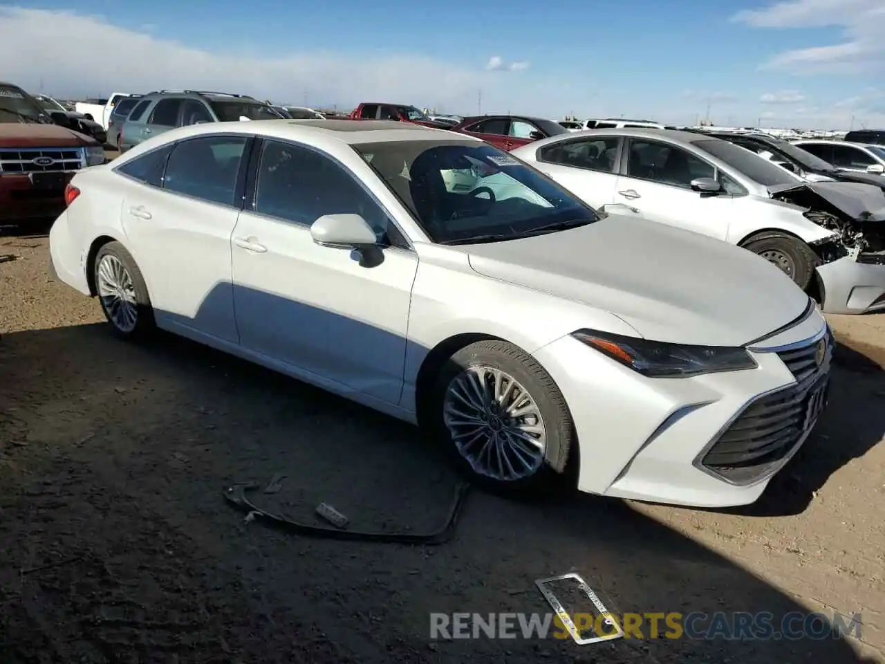 4 Photograph of a damaged car 4T1NB1BB6MU001250 TOYOTA AVALON 2021