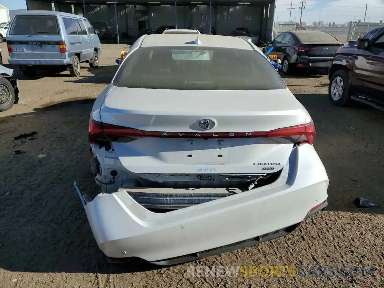 6 Photograph of a damaged car 4T1NB1BB6MU001250 TOYOTA AVALON 2021