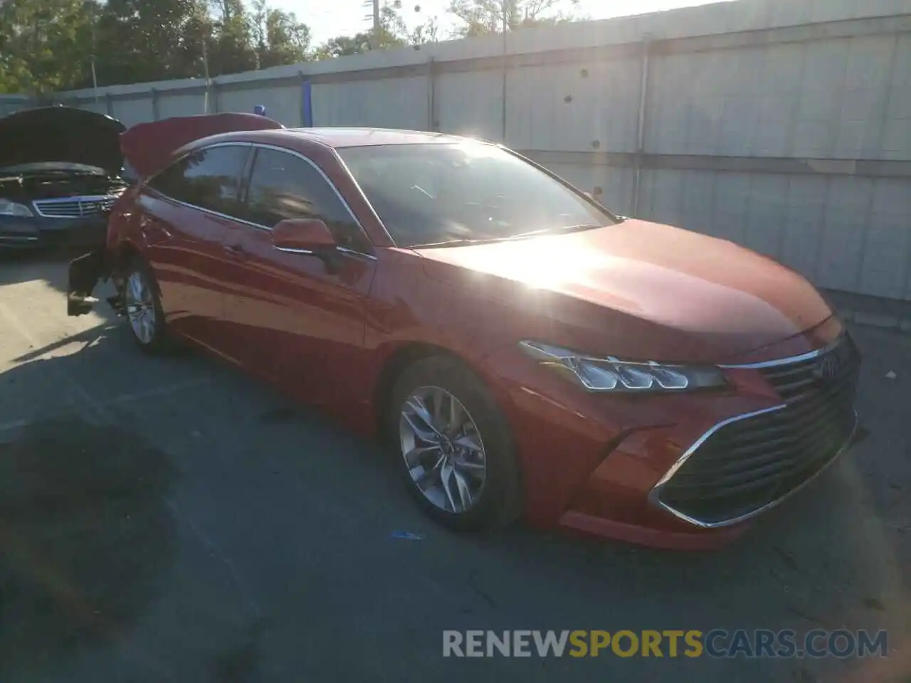 4 Photograph of a damaged car 4T1AA1AB0NU015696 TOYOTA AVALON 2022