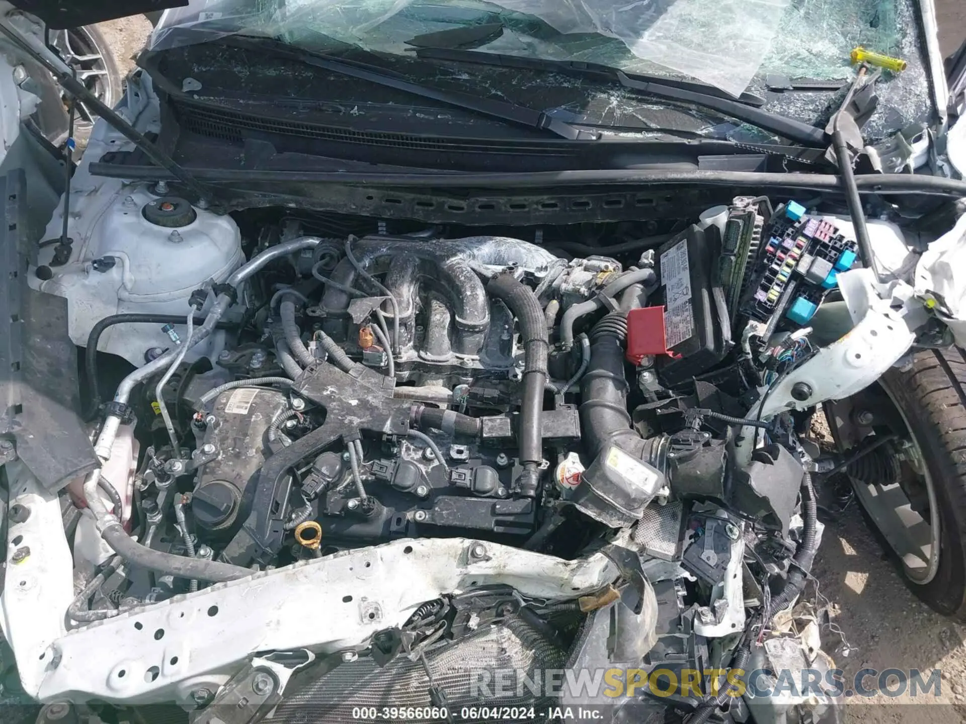10 Photograph of a damaged car 4T1AZ1FB6NU077928 TOYOTA AVALON 2022