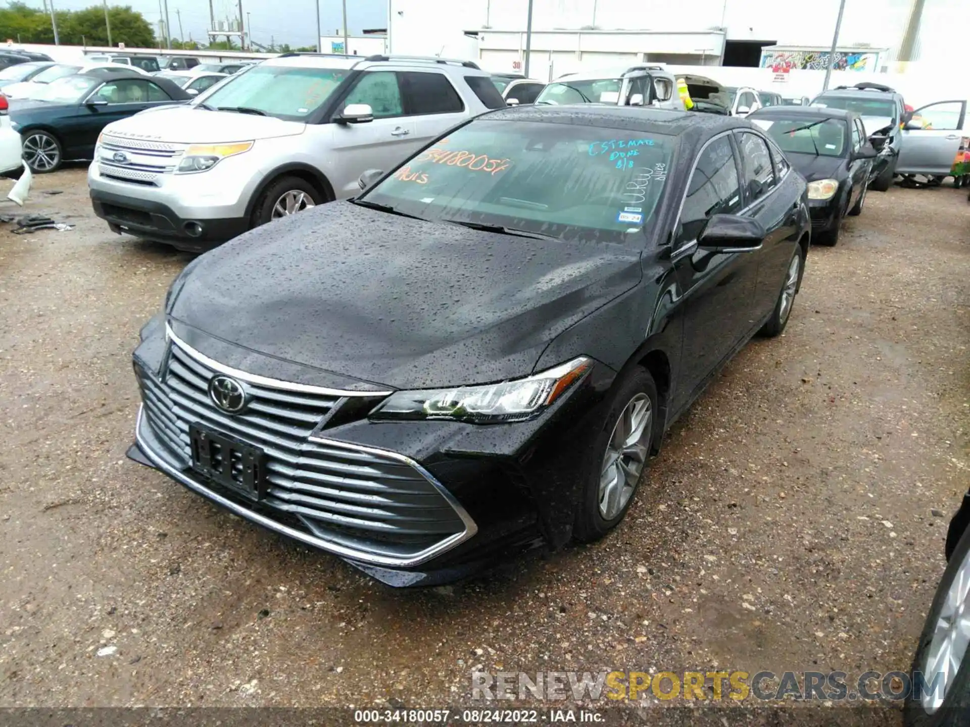 2 Photograph of a damaged car 4T1AZ1FB8NU079177 TOYOTA AVALON 2022