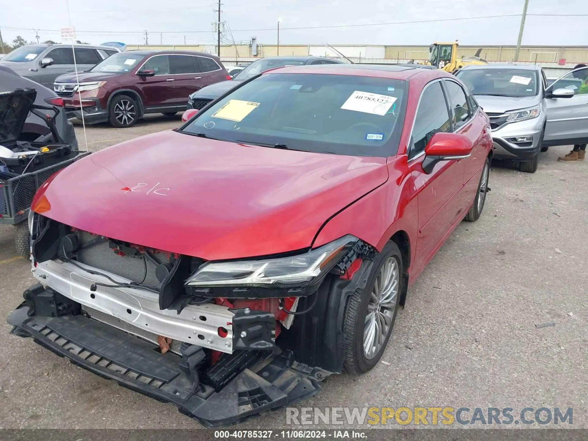 2 Photograph of a damaged car 4T1CZ1FB9NU076555 TOYOTA AVALON 2022
