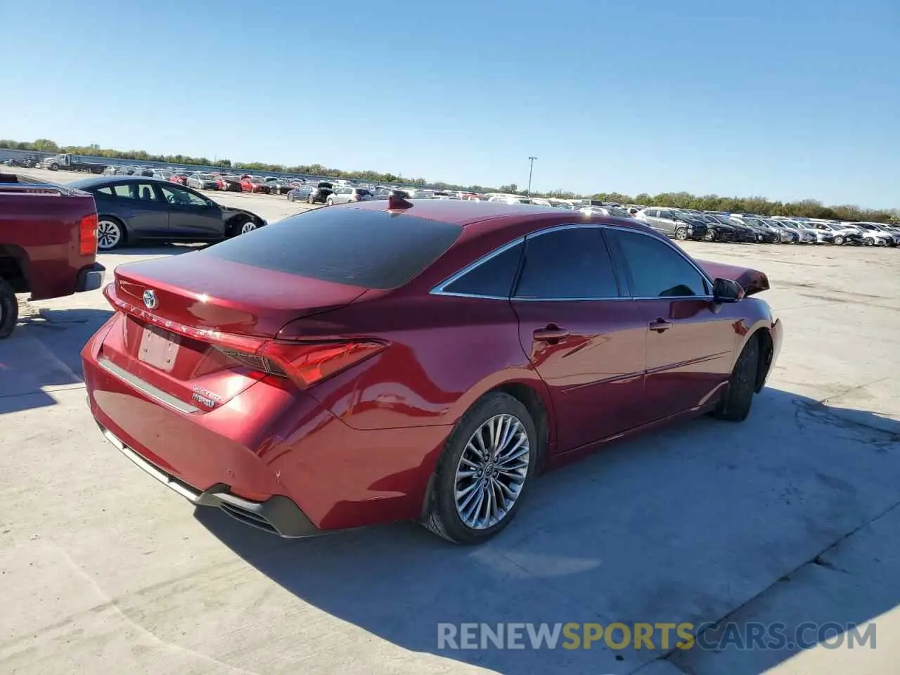3 Photograph of a damaged car 4T1DA1AB0NU012018 TOYOTA AVALON 2022
