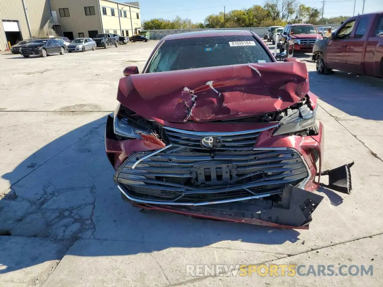 5 Photograph of a damaged car 4T1DA1AB0NU012018 TOYOTA AVALON 2022