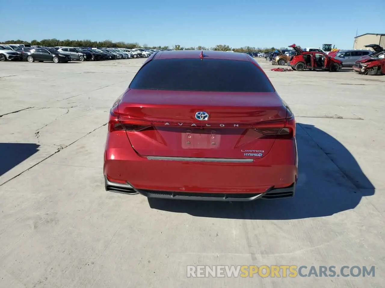 6 Photograph of a damaged car 4T1DA1AB0NU012018 TOYOTA AVALON 2022