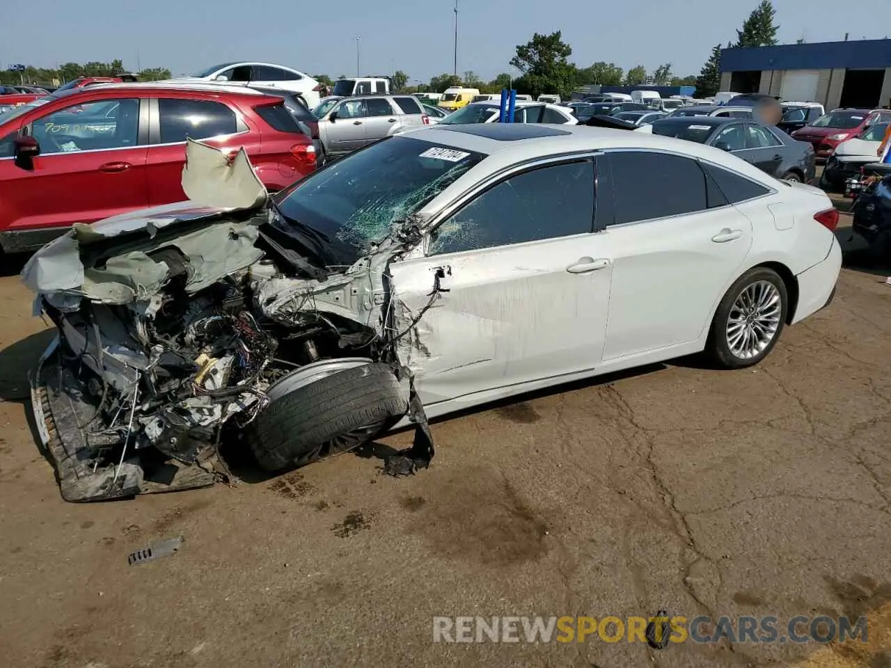 1 Photograph of a damaged car 4T1DA1AB0NU012729 TOYOTA AVALON 2022