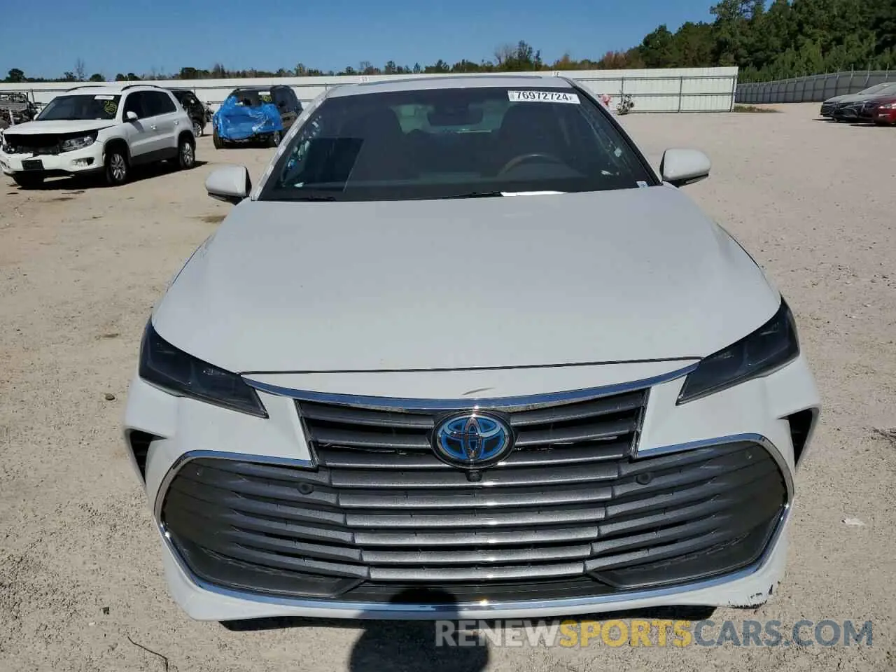 5 Photograph of a damaged car 4T1DA1AB1NU012528 TOYOTA AVALON 2022