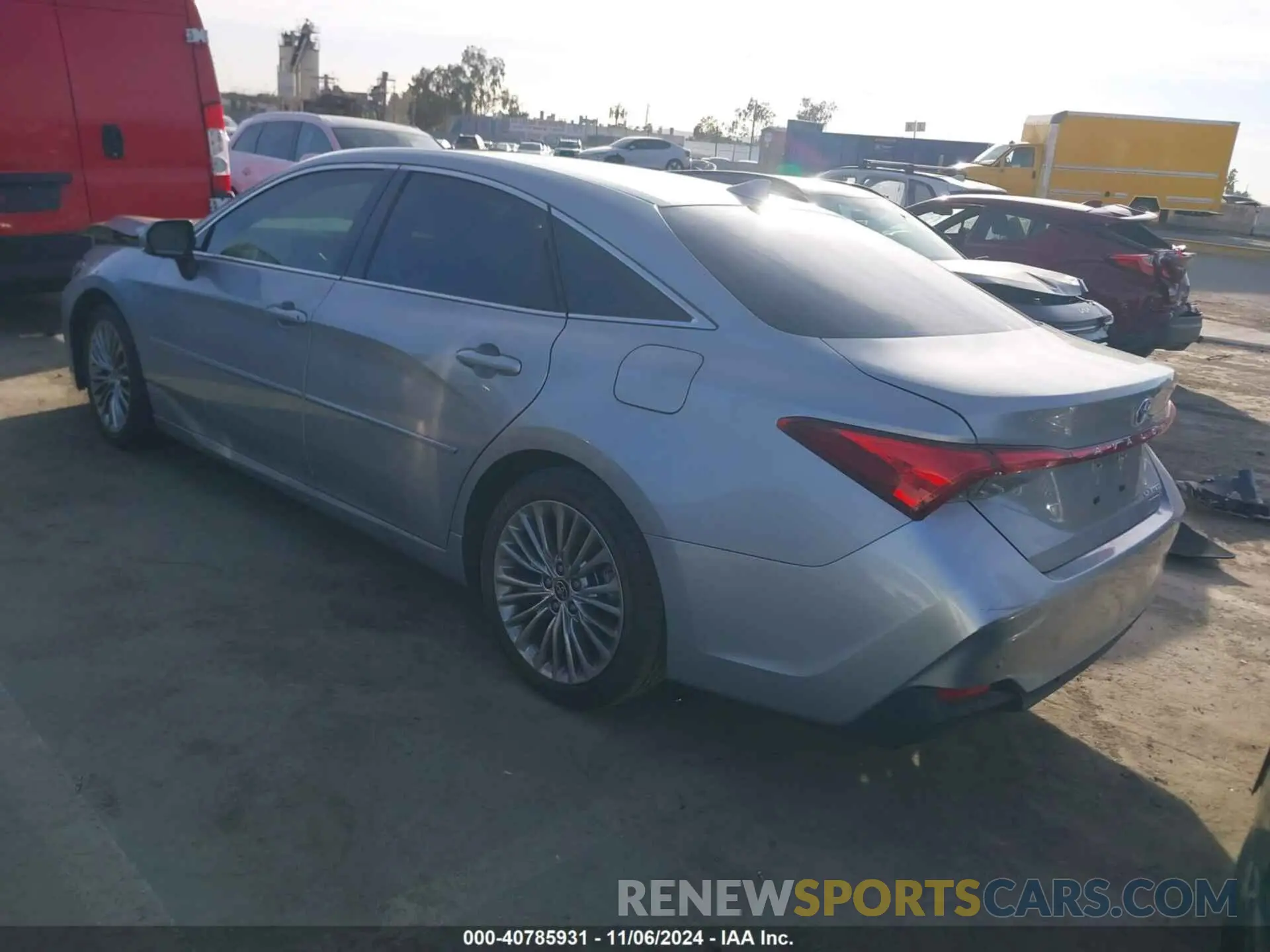 3 Photograph of a damaged car 4T1DA1AB6NU014548 TOYOTA AVALON 2022