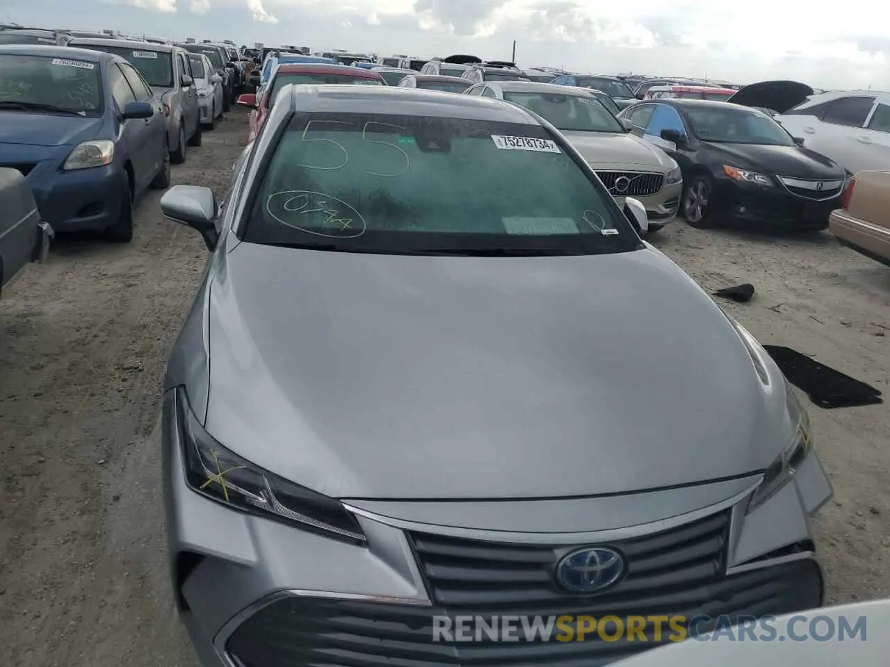 5 Photograph of a damaged car 4T1DA1AB6NU015666 TOYOTA AVALON 2022