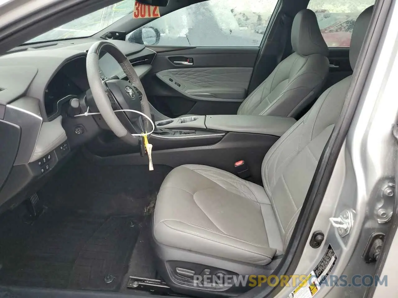7 Photograph of a damaged car 4T1DA1AB6NU015666 TOYOTA AVALON 2022