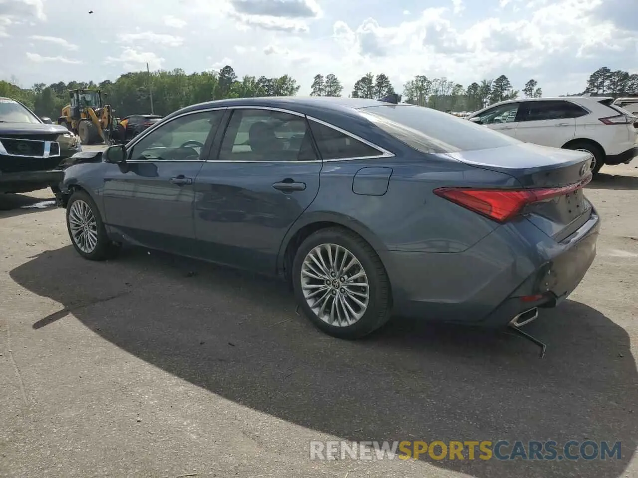 2 Photograph of a damaged car 4T1DZ1FB3NU074403 TOYOTA AVALON 2022