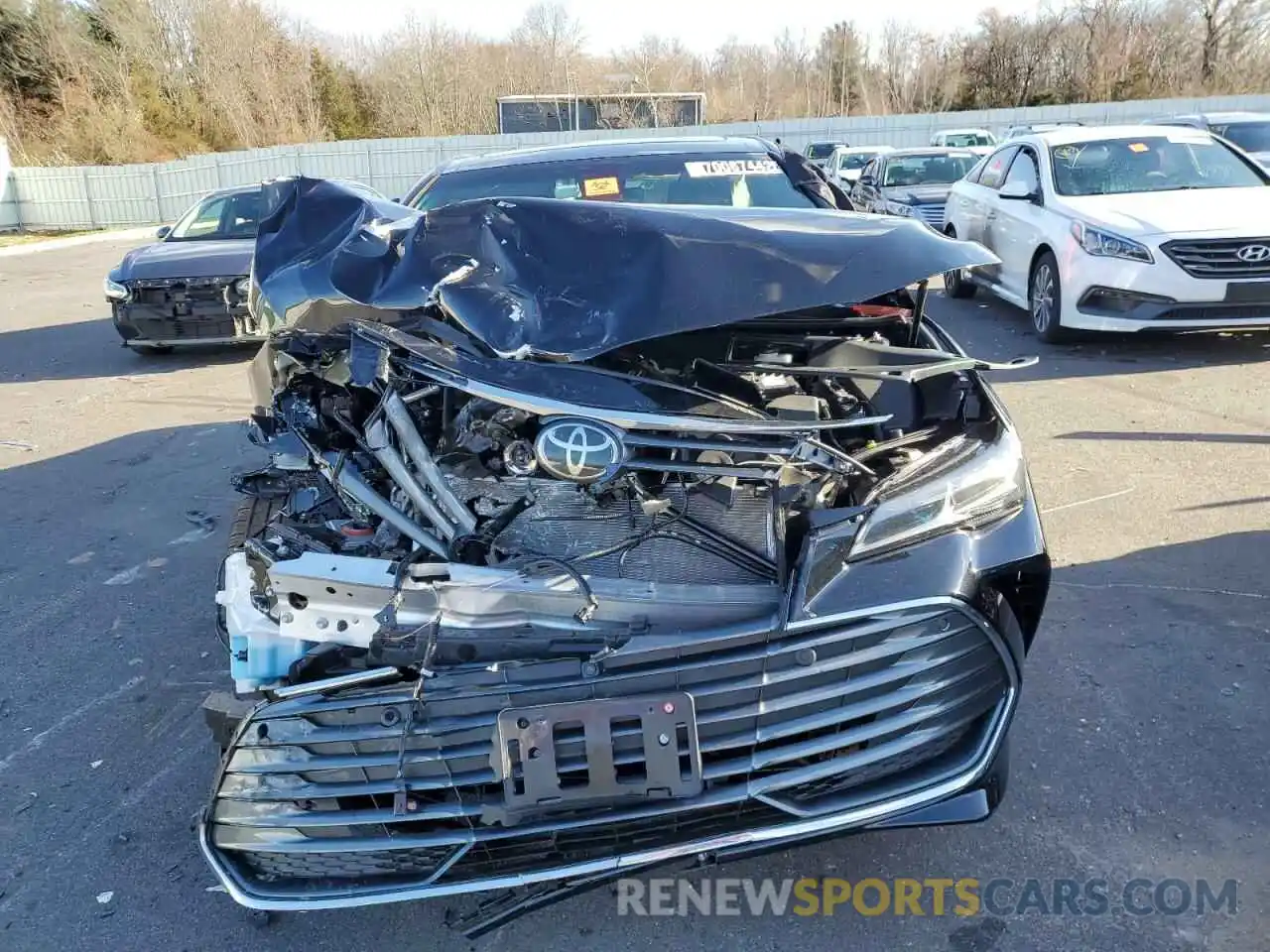 5 Photograph of a damaged car 4T1DZ1FB4NU087631 TOYOTA AVALON 2022