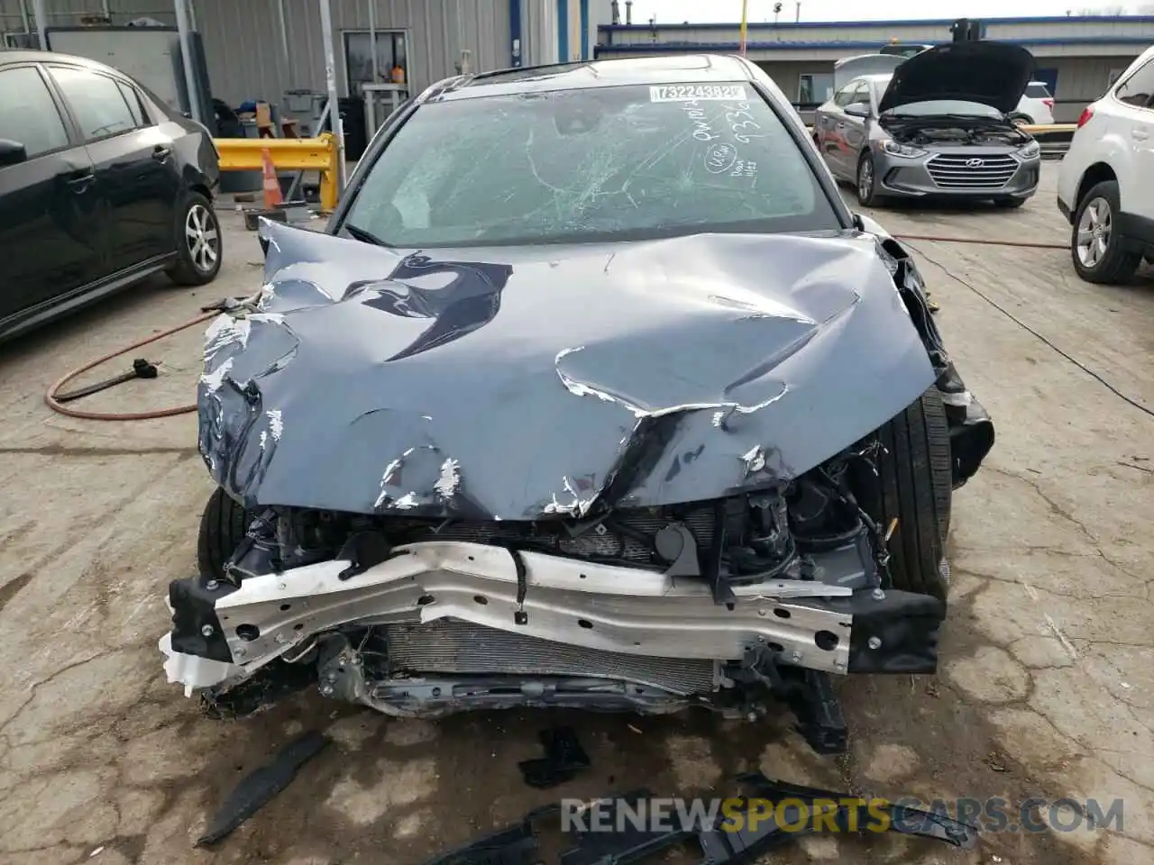 5 Photograph of a damaged car 4T1DZ1FB6NU079336 TOYOTA AVALON 2022