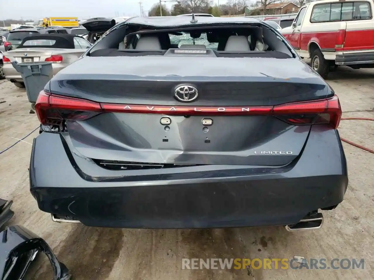 6 Photograph of a damaged car 4T1DZ1FB6NU079336 TOYOTA AVALON 2022