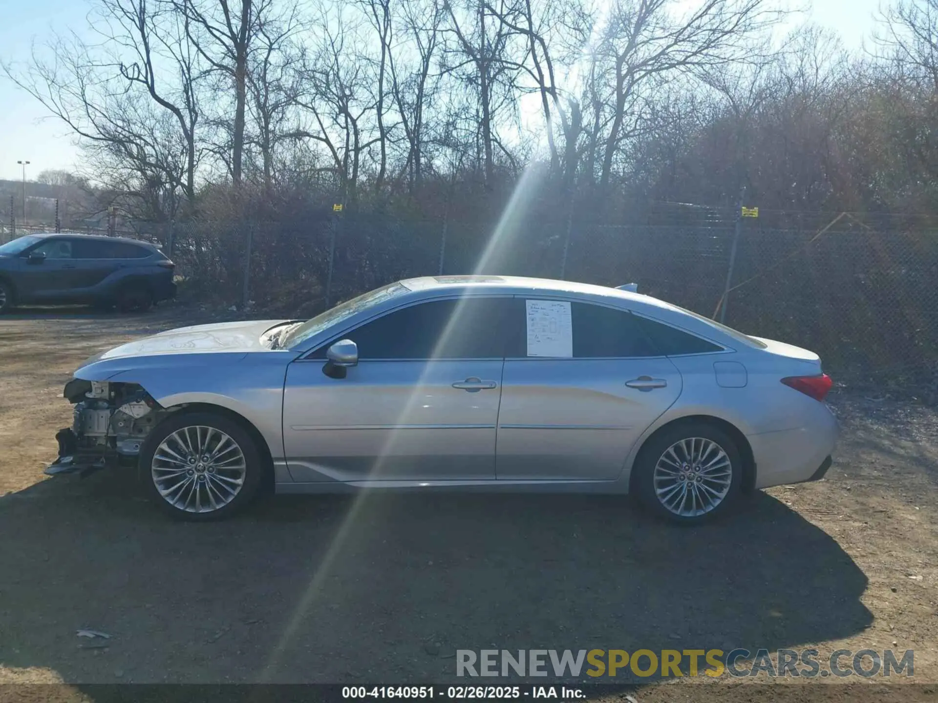 14 Photograph of a damaged car 4T1DZ1FB7NU073335 TOYOTA AVALON 2022