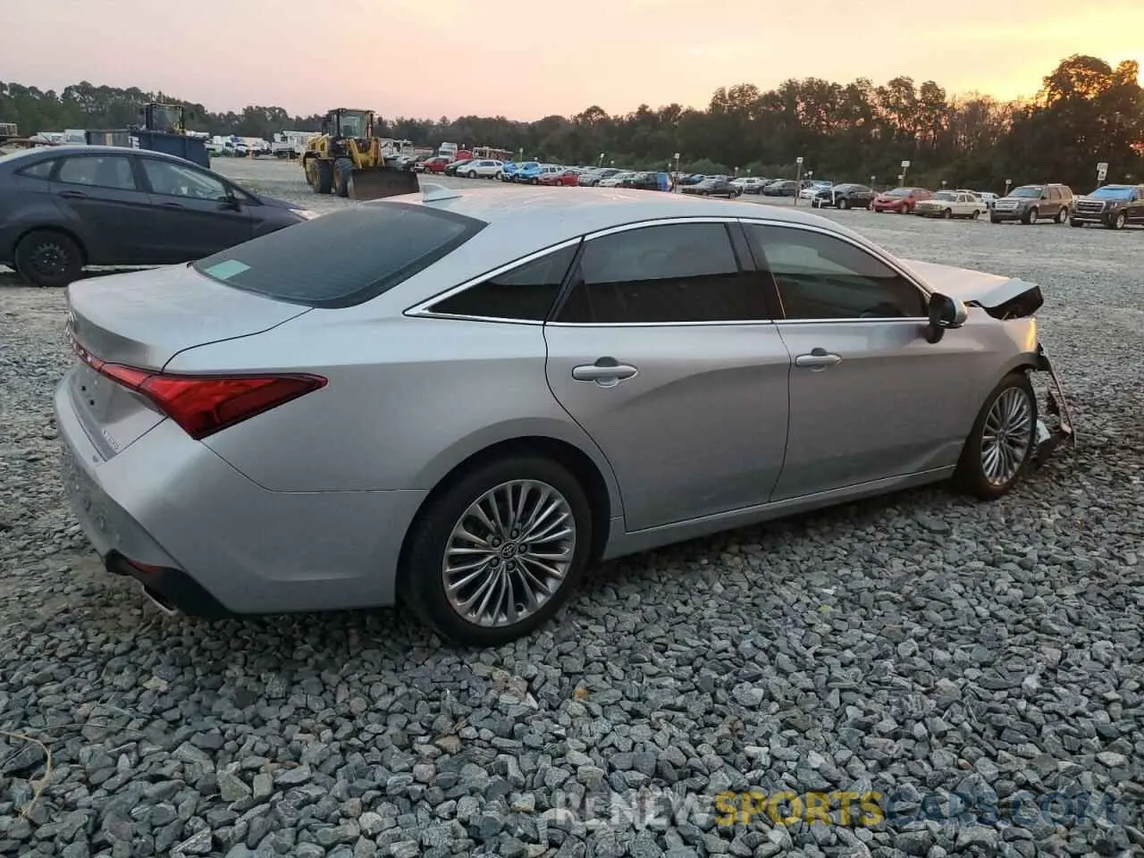 3 Photograph of a damaged car 4T1DZ1FB7NU083279 TOYOTA AVALON 2022