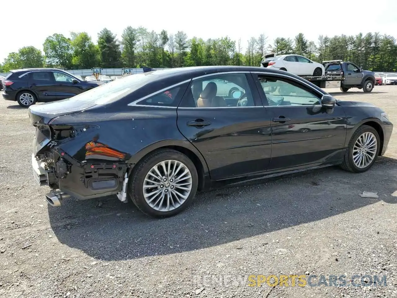3 Photograph of a damaged car 4T1DZ1FB9NU076222 TOYOTA AVALON 2022