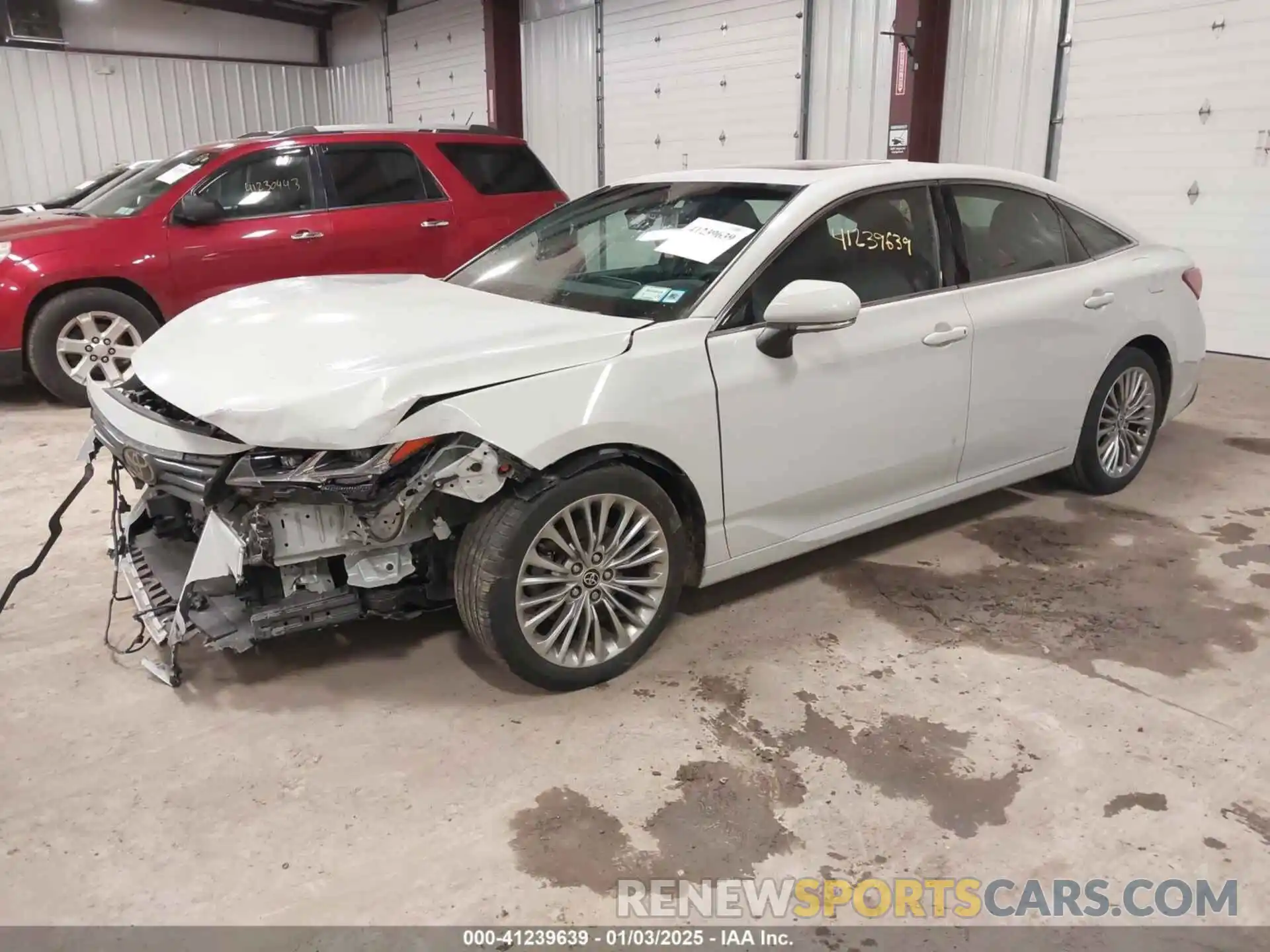 2 Photograph of a damaged car 4T1DZ1FB9NU079282 TOYOTA AVALON 2022